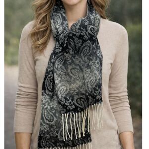 Cejon Made in Italy Paisley Fringe Scarf Black Gray Jacquard Acrylic 72x10